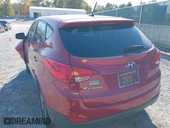 2015 Hyundai Tucson GLS with VIN KM8JT3AF9FU111854, listed as a IAAI auction lot 40669653 with 131,129 mi miles and . Bid and sale history available at DreamBid. Image 3.