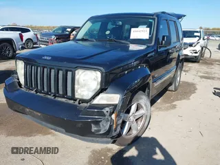 2012 Jeep Liberty Sport z VIN 1C4PJLAK6CW188649, wystawiony jako IAAI lot #41042923 z przebiegiem 174 598 mil mil oraz . Historia ofert i sprzedaży dostępna na DreamBid. Obrazek 2.
