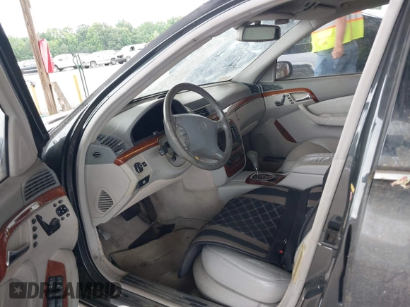 2004 Mercedes-Benz S 430 with VIN WDBNG70J74A398048, listed as a IAAI auction lot 42289665 with 182,954 mi miles and . Bid and sale history available at DreamBid. Image 5.