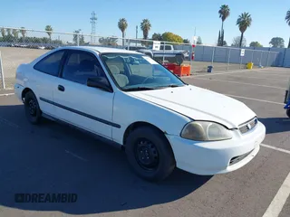 1998 Honda Civic DX with VIN 1HGEJ6229WL131196, listed as a IAAI auction lot 41871562 with 307,990 mi miles. Bid and sale history available at carsss.com. Image 1.