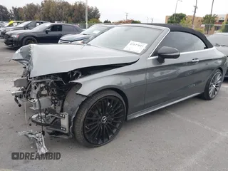 2019 Mercedes-Benz C 300 z VIN WDDWK8DB4KF901750, wystawiony jako IAAI lot #42127043 z przebiegiem 51 498 mil mil oraz . Historia ofert i sprzedaży dostępna na DreamBid. Obrazek 2.