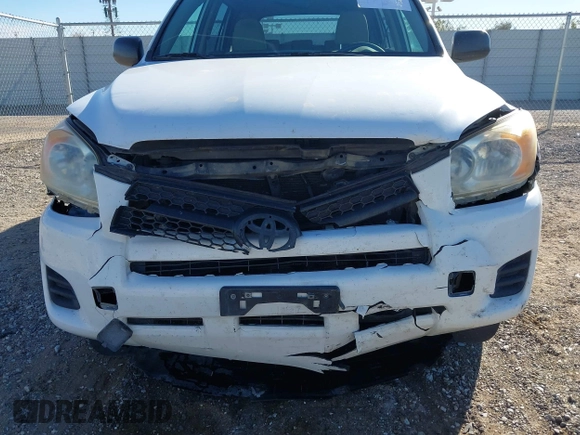2009 Toyota RAV4 with VIN JTMZF33V09D013237, listed as a IAAI auction lot 40988064 with 199,494 mi miles. Bid and sale history available at carsss.com. Image 6.