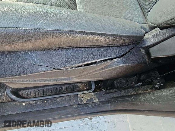 2018 Ford Transit Connect XL с VIN NM0LS7E72J1380019, выставлен на аукционе IAAI как лот 42849101 с пробегом 189 045 миль миль и . История ставок и продаж доступна на DreamBid. Изображение 29.