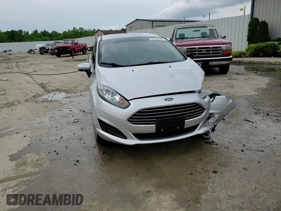 2016 Ford Fiesta SE z VIN 3FADP4BJXGM149197, wystawiony jako Copart lot #57100405 z przebiegiem 106 429 mil mil oraz Nie do naprawy • Non repairable. Historia ofert i sprzedaży dostępna na DreamBid. Obrazek 13.