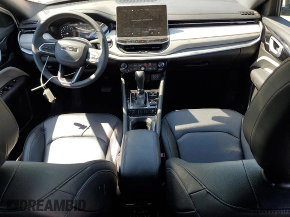 2025 Jeep Compass Limited z VIN 3C4NJDCN6ST525944, wystawiony jako Copart lot #65238385 z przebiegiem 18 480 mil mil oraz Czysty tytuł • Clean title. Historia ofert i sprzedaży dostępna na DreamBid. Obrazek 8.