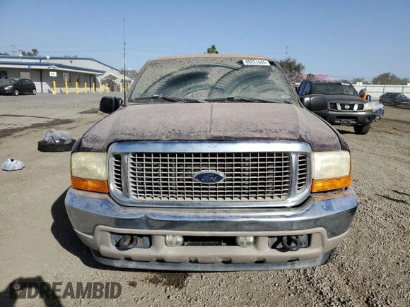 2001 Ford Excursion Limited with VIN 1FMNU42S01ED72891, listed as a Copart auction lot 89221445 with 16,990 mi miles and Clean title. Bid and sale history available at DreamBid. Image 5.