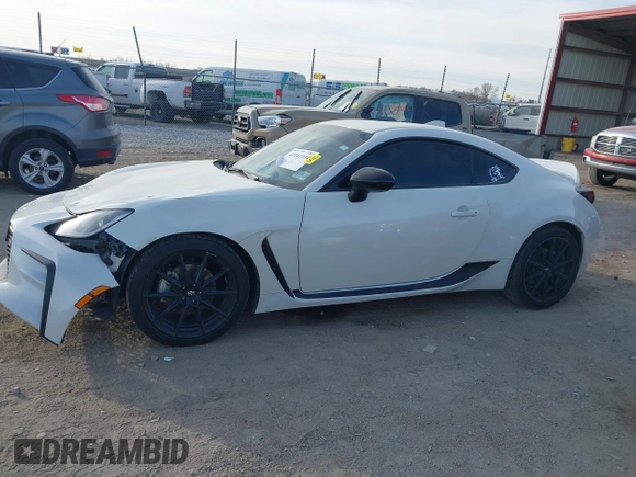 2023 Toyota GR86 Premium with VIN JF1ZNBF18P8760859, listed as a IAAI auction lot 41041034 with 61,721 mi miles. Bid and sale history available at carsss.com. Image 14.
