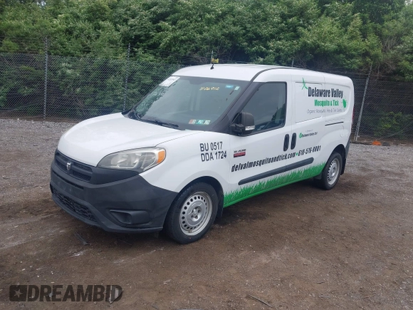 2016 Ram ProMaster City Cargo Tradesman z VIN ZFBERFAT7G6B26912, wystawiony jako IAAI lot #42202902 z przebiegiem 81 553 mil mil oraz . Historia ofert i sprzedaży dostępna na DreamBid. Obrazek 2.