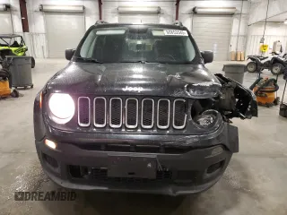 2017 Jeep Renegade Sport z VIN ZACCJBAB2HPF11236, wystawiony jako Copart lot #60853545 z przebiegiem 142 201 mil mil oraz Szkoda całkowita • Salvage title. Historia ofert i sprzedaży dostępna na DreamBid. Obrazek 5.