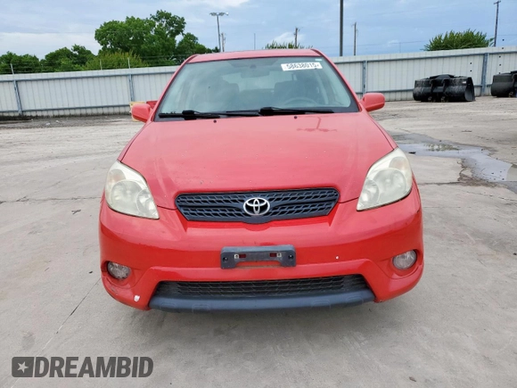 2006 Toyota Matrix STD z VIN 2T1KR32E66C559768, wystawiony jako Copart lot #58638015 z przebiegiem 225 534 mil mil oraz Tytuł czysty. Historia ofert i sprzedaży dostępna na DreamBid. Obrazek 5.