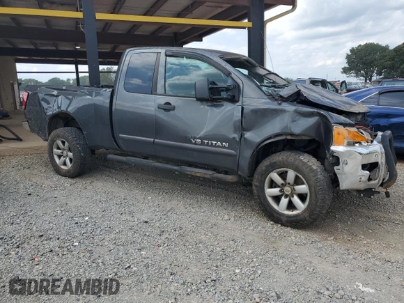 2012 Nissan Titan S z VIN 1N6AA0CJ9CN325160, wystawiony jako Copart lot #70004034 z przebiegiem 167 159 mil mil oraz Szkoda całkowita • Salvage title. Historia ofert i sprzedaży dostępna na DreamBid. Obrazek 4.