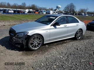 2016 Mercedes-Benz C 450 AMG z VIN 55SWF6EB4GU133361, wystawiony jako Copart lot #52425485 z przebiegiem 101 079 mil mil oraz Szkoda całkowita • Salvage title. Historia ofert i sprzedaży dostępna na DreamBid. Obrazek 1.