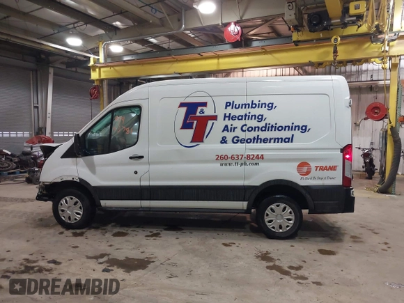 2021 Ford Transit Cargo with VIN 1FTBR1C82MKA29712, listed as a IAAI auction lot 41463781 with 83,961 mi miles and . Bid and sale history available at DreamBid. Image 15.