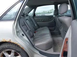 2000 Toyota Avalon XL with VIN 4T1BF28B8YU072752, listed as a IAAI auction lot 42202327 with Not Provided miles and . Bid and sale history available at DreamBid. Image 8.