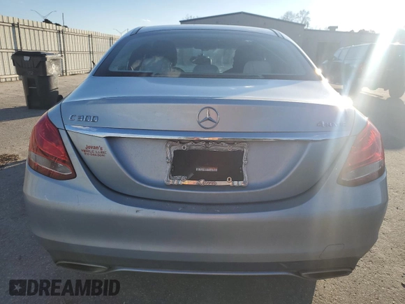 2016 Mercedes-Benz C 300 Luxury with VIN 55SWF4KB1GU113934, listed as a Copart auction lot 87175184 with 97,937 mi miles and Salvage title. Bid and sale history available at DreamBid. Image 6.