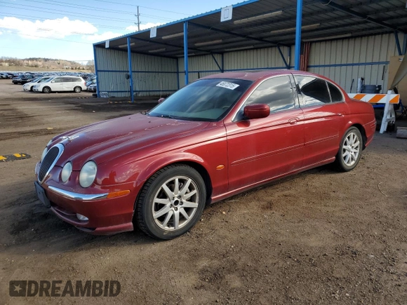2000 Jaguar S-Type V8 with VIN SAJDA01D6YGL58384, listed as a Copart auction lot 46872315 with 105,274 mi miles and Salvage Title. Bid and sale history available at DreamBid. Image 1.