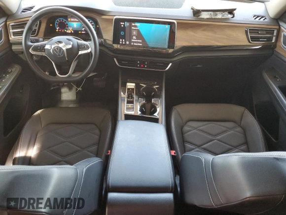 2024 Volkswagen Atlas SE with VIN 1V2HR2CA6RC580681, listed as a Copart auction lot 62478095 with 22,485 mi miles and Clean title. Bid and sale history available at DreamBid. Image 8.