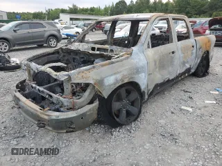 2015 Ram 1500 Outdoorsman z VIN 1C6RR7LG9FS637424, wystawiony jako Copart lot #63602384 z przebiegiem Nie podano mil oraz Szkoda całkowita • Salvage title. Historia ofert i sprzedaży dostępna na DreamBid. Obrazek 1.
