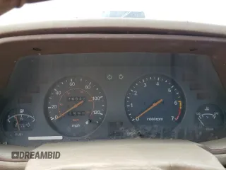 1979 Datsun 280ZX z VIN HGS130115983, wystawiony jako Copart lot #54709755 z przebiegiem 74 026 mil mil oraz Tytuł czysty. Historia ofert i sprzedaży dostępna na DreamBid. Obrazek 9.