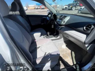 2006 Toyota RAV4 with VIN JTMBD33V165036541, listed as a IAAI auction lot 41918053 with 137,865 mi miles. Bid and sale history available at carsss.com. Image 5.