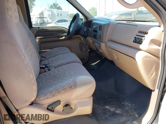 1999 Ford F-250 XL with VIN 1FTNX20LXXEA49775, listed as a IAAI auction lot 41825626 with 141,767 mi miles and . Bid and sale history available at DreamBid. Image 5.