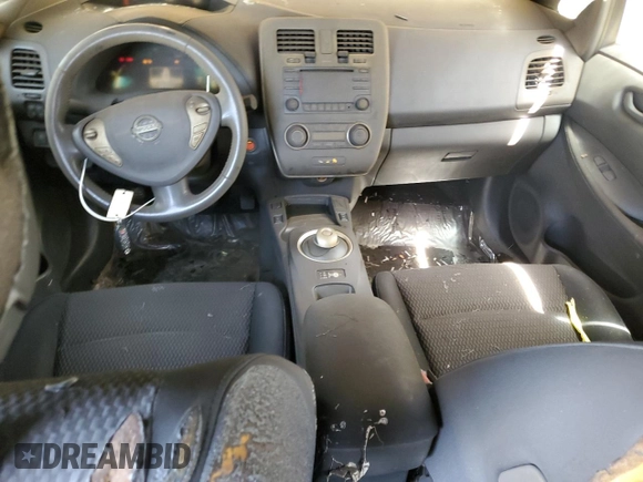 2015 Nissan LEAF S z VIN 1N4AZ0CP5FC308085, wystawiony jako Copart lot #53683985 z przebiegiem Nie podano mil oraz Szkody całkowita. Historia ofert i sprzedaży dostępna na DreamBid. Obrazek 8.