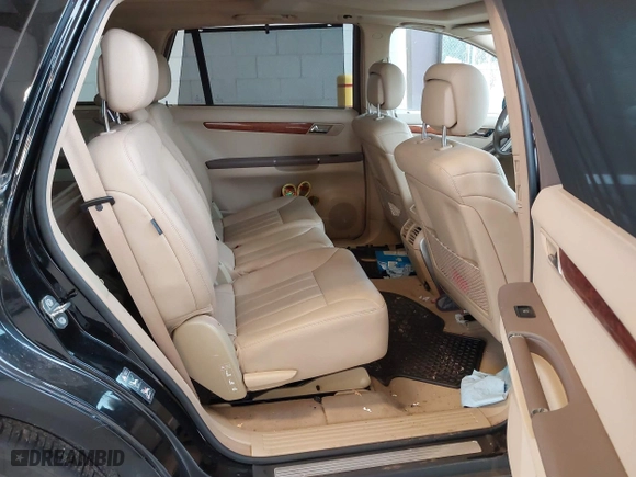 2009 Mercedes-Benz R-Class 3.0L BlueTEC with VIN 4JGCB25EX9A095757, listed as a IAAI auction lot 41831218 with 124,689 mi miles. Bid and sale history available at carsss.com. Image 8.