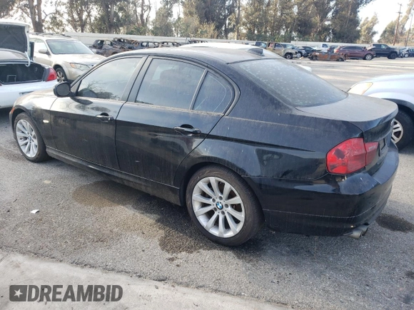 2011 BMW 3 Series 328i with VIN WBAPH5C58BF094055, listed as a Copart auction lot 87132134 with 165,620 mi miles and Clean Title. Bid and sale history available at carsss.com. Image 2.
