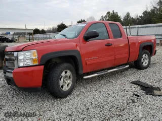 2009 Chevrolet Silverado 1500 LT with VIN 1GCEK29009Z278615, listed as a Copart auction lot 44642535 with 210,039 mi miles and Salvage Title. Bid and sale history available at carsss.com. Image 1.
