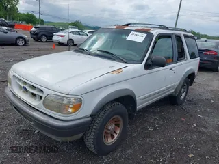 1998 Ford Explorer с VIN 1FMYU22E4WUB38942, выставлен на аукционе IAAI как лот 42188468 с пробегом 226 412 миль миль и . История ставок и продаж доступна на DreamBid. Изображение 2.