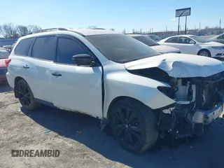 2018 Nissan Pathfinder SL with VIN 5N1DR2MN1JC632199, listed as a IAAI auction lot 41295669 with 174,477 mi miles. Bid and sale history available at carsss.com. Image 14.