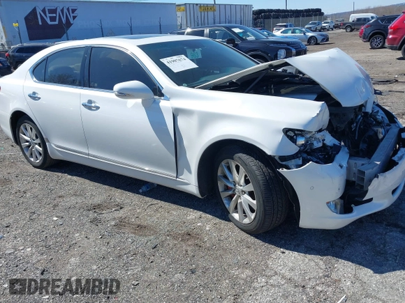 2011 Lexus LS 460 with VIN JTHCL5EF3B5009505, listed as a IAAI auction lot 41907674 with 137,936 mi miles and . Bid and sale history available at DreamBid. Image 1.