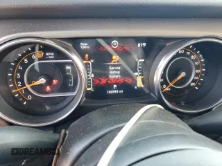 2021 Jeep Gladiator Sport S z VIN 1C6HJTAG0ML560089, wystawiony jako Copart lot #52817405 z przebiegiem 100 595 mil mil oraz Szkoda całkowita • Salvage title. Historia ofert i sprzedaży dostępna na DreamBid. Obrazek 9.