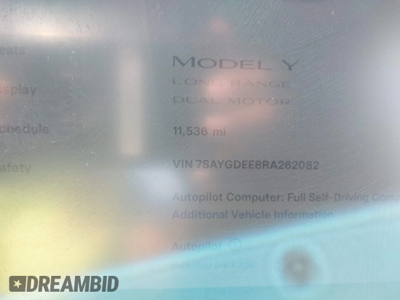 2024 Tesla Model Y Long Range z VIN 7SAYGDEE8RA262082, wystawiony jako IAAI lot #41834216 z przebiegiem 11 536 mil mil oraz . Historia ofert i sprzedaży dostępna na DreamBid. Obrazek 16.