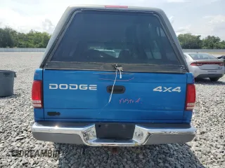 2001 Dodge Dakota Sport z VIN 1B7GG22N61S246488, wystawiony jako Copart lot #55650825 z przebiegiem 142 192 mil mil oraz Szkoda całkowita • Salvage title. Historia ofert i sprzedaży dostępna na DreamBid. Obrazek 6.