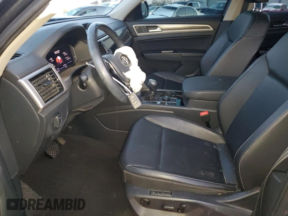 2019 Volkswagen Atlas SEL with VIN 1V2MR2CA5KC611651, listed as a Copart auction lot 86368654 with 54,066 mi miles and Salvage title. Bid and sale history available at DreamBid. Image 7.