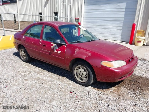 1998 Ford Escort SE with VIN 1FAFP13P4WW141203, listed as a IAAI auction lot 41811277 with 232,746 mi miles. Bid and sale history available at carsss.com. Image 1.