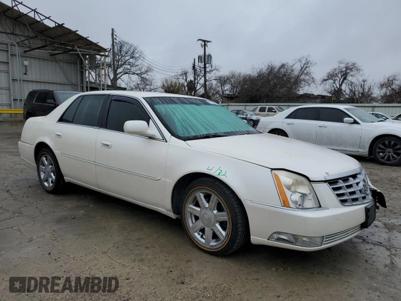 2011 Cadillac DTS with VIN 1G6KA5E63BU150750, listed as a Copart auction lot 43568135 with 100,117 mi miles and Salvage Title. Bid and sale history available at DreamBid. Image 4.