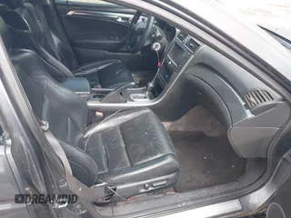 2005 Acura TL with VIN 19UUA66285A067183, listed as a IAAI auction lot 41937183 with 235,299 mi miles. Bid and sale history available at carsss.com. Image 5.