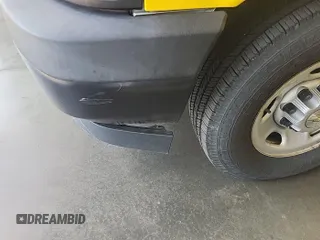 2020 Chevrolet Express Cargo с VIN 1GCWGAFG8L1242775, выставлен на аукционе IAAI как лот 42778536 с пробегом 120 532 миль миль и . История ставок и продаж доступна на DreamBid. Изображение 16.