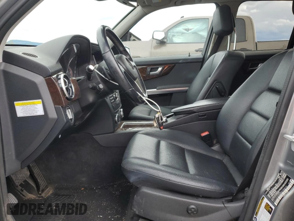 2014 Mercedes-Benz GLK 250 with VIN WDCGG0EB3EG195413, listed as a Copart auction lot 50622035 with 174,459 mi miles and Salvage Title. Bid and sale history available at DreamBid. Image 7.