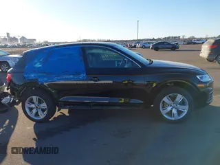 2019 Audi Q5 Premium Plus with VIN WA1BNAFY7K2107397, listed as a IAAI auction lot 41453991 with 60,883 mi miles. Bid and sale history available at carsss.com. Image 14.