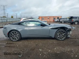 2019 Aston Martin DB11 V8 z VIN SCFRMFAW0KGL06287, wystawiony jako Copart lot #62828302 z przebiegiem Nie podano mil oraz . Historia ofert i sprzedaży dostępna na DreamBid. Obrazek 9.