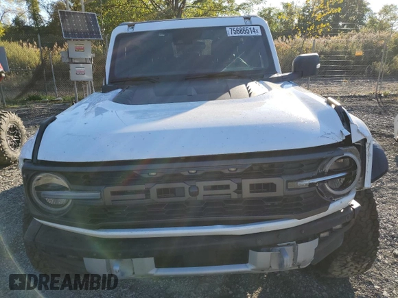 2022 Ford Bronco Raptor with VIN 1FMEE5JR8NLA50860, listed as a Copart auction lot 75686514 with 29,964 mi miles and Salvage Title. Bid and sale history available at carsss.com. Image 5.