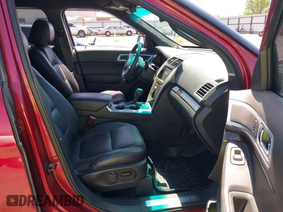 2015 Ford Explorer Limited with VIN 1FM5K7F82FGA89555, listed as a IAAI auction lot 42018341 with 131,703 mi miles and . Bid and sale history available at carsss.com. Image 5.
