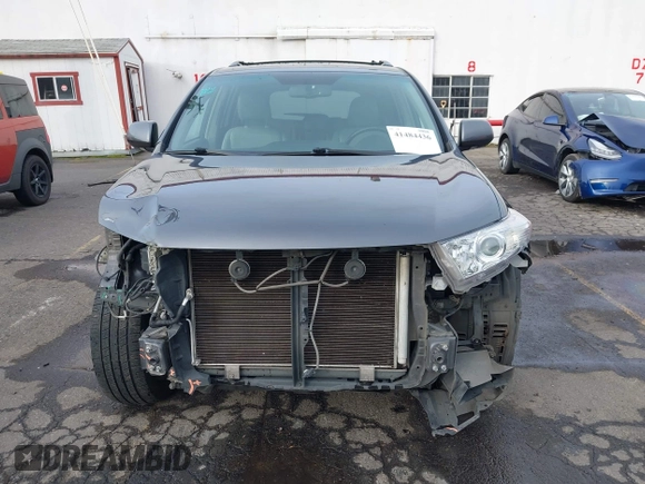 2011 Toyota Highlander Limited with VIN 5TDDK3EH0BS049761, listed as a IAAI auction lot 41484436 with 151,979 mi miles and . Bid and sale history available at DreamBid. Image 13.