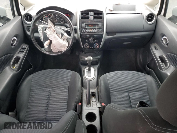 2015 Nissan Note S z VIN 3N1CE2CP3FL407294, wystawiony jako Copart lot #59571545 z przebiegiem 124 445 mil mil oraz Szkoda całkowita • Salvage title. Historia ofert i sprzedaży dostępna na DreamBid. Obrazek 8.