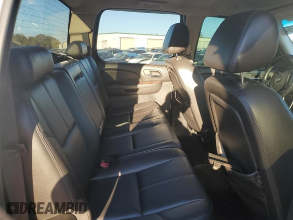 2009 Chevrolet Silverado 3500HD DRW LTZ with VIN 1GCJK936X9F180407, listed as a Copart auction lot 82584064 with 231,445 mi miles and Salvage Title. Bid and sale history available at carsss.com. Image 10.