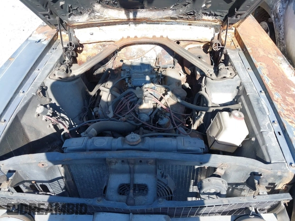 1967 Ford Mustang z VIN 0000007R01C215879, wystawiony jako IAAI lot #41377825 z przebiegiem Nie podano mil oraz . Historia ofert i sprzedaży dostępna na DreamBid. Obrazek 10.