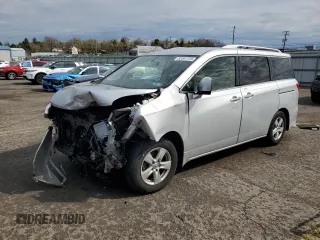 2014 Nissan Quest SV z VIN JN8AE2KP5E9105068, wystawiony jako Copart lot #52461725 z przebiegiem 135 699 mil mil oraz Szkoda całkowita • Salvage title. Historia ofert i sprzedaży dostępna na DreamBid. Obrazek 1.
